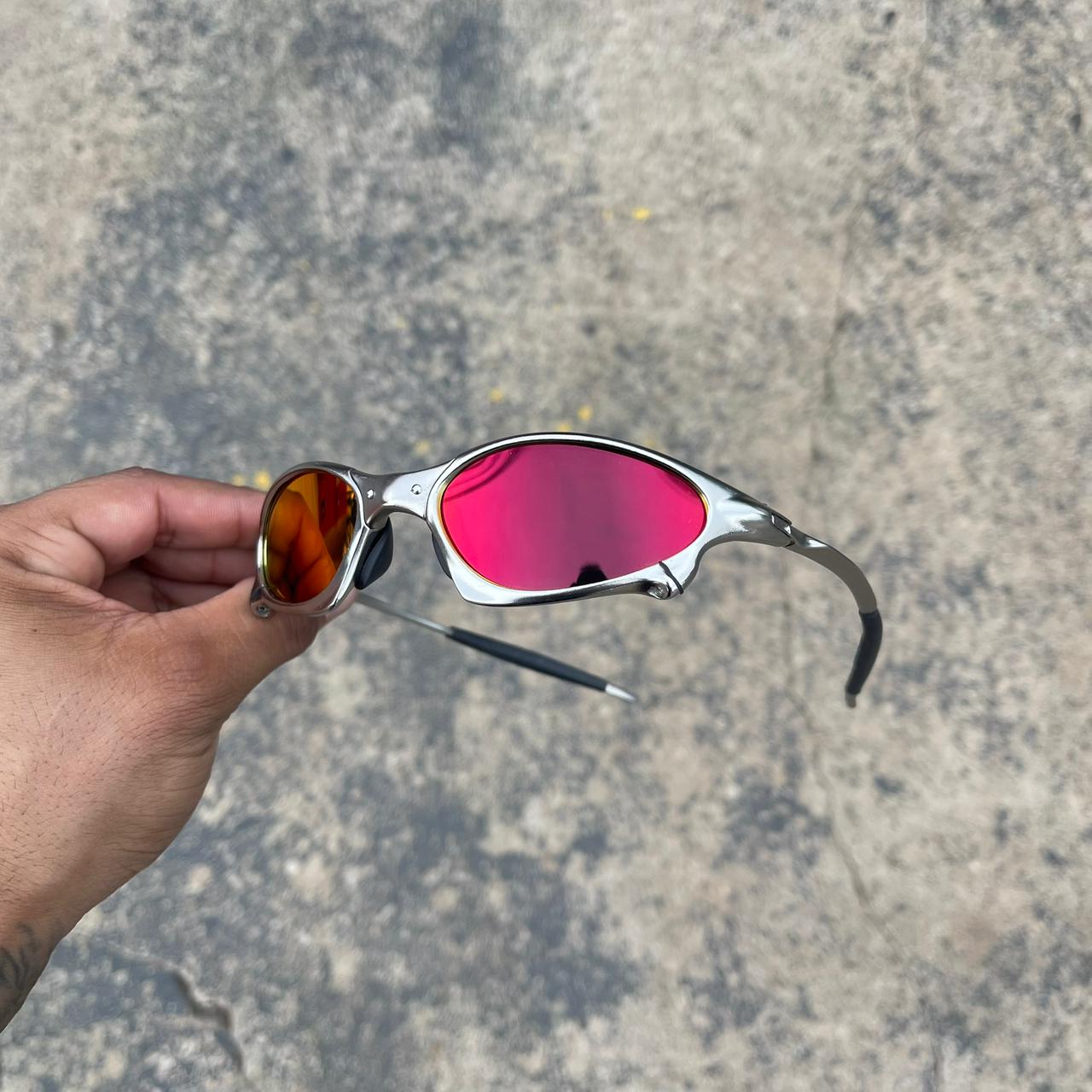 Lupa Penny Plasma Dark Ruby